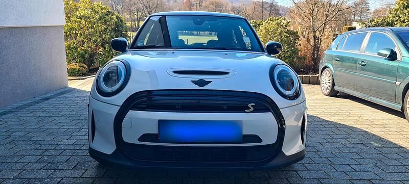 Gebraucht Mini Cooper S 135 kW (184 PS) 2023 Weiß Kleinwagen
