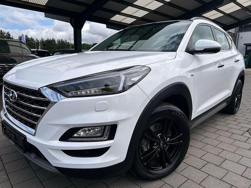 Weiß Gebraucht 2019 Hyundai Tucson SUV | 17.700 € (Fairer Preis) - Bild 1/4