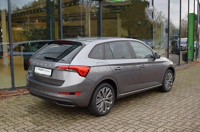 Gebraucht Skoda Scala Tour 95 PS (69 kW) 2023 Graphite grau metallic met. graphite grau metallic met. Kleinwagen
