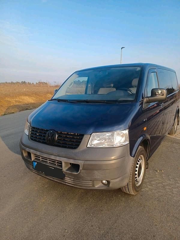 Gebraucht VW Caravelle 131 PS (96 kW) 2007 Blau Van