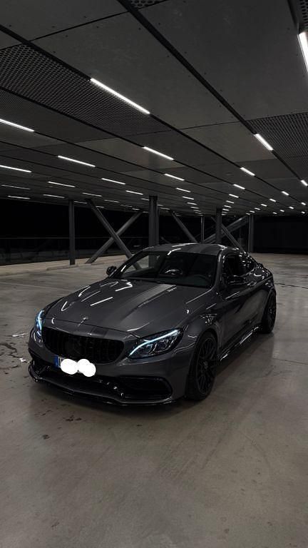 Grau Gebraucht 2017 Mercedes C63 AMG Edition 1 Coupé | 55.999 € (Guter Preis) - Bild 1/4