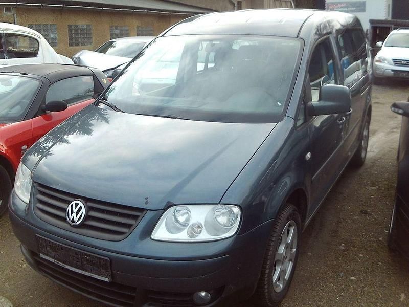 Grau Gebraucht 2010 VW Caddy Maxi Life Life Van / Kleinbus | 3.900 € (Fairer Preis) - Bild 1/4