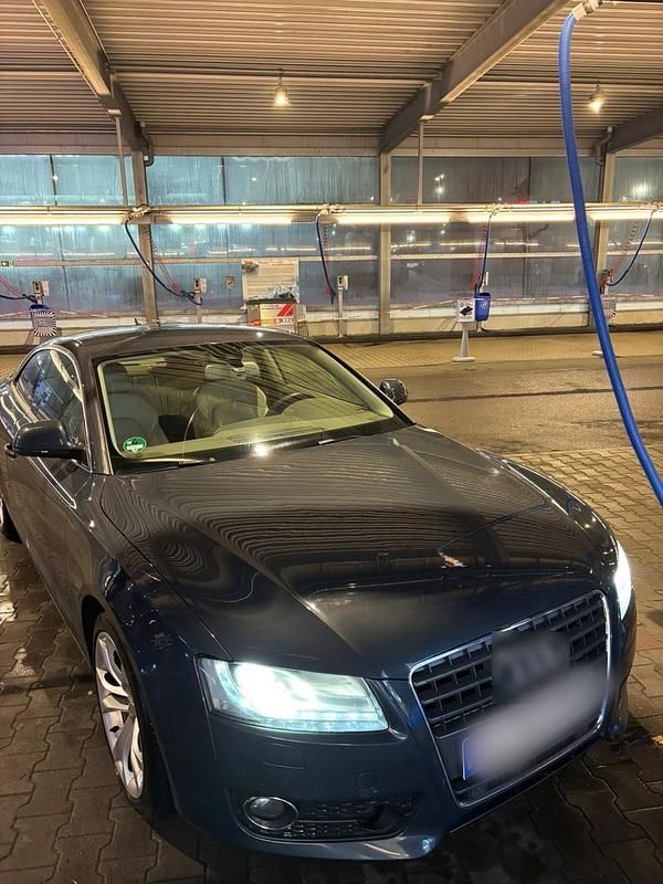 Gebraucht Audi A5 Comfort 179 PS (131 kW) 2009 Grau Coupé