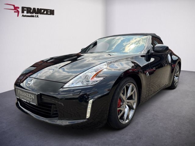 Schwarz Gebraucht 2017 Nissan 370Z Pack Cabrio | 29.900 € (Guter Preis) - Bild 1/4