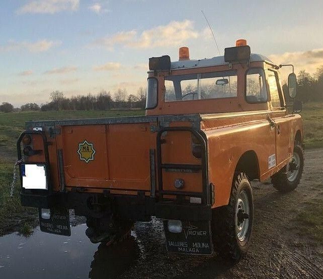 Gebraucht Land Rover 3 63 PS (46 kW) 1983 Orange SUV
