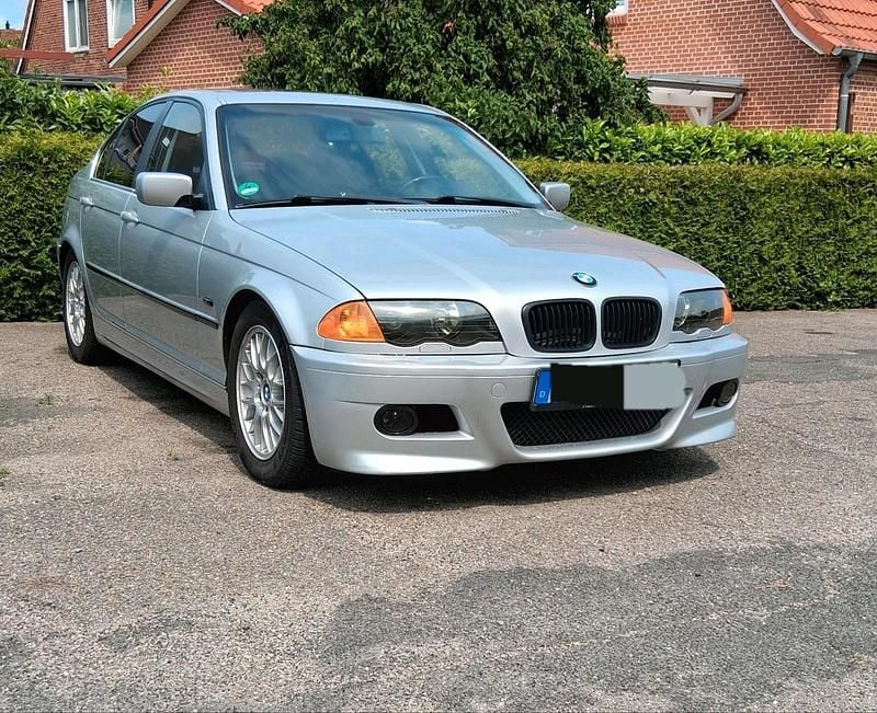 Gebraucht BMW 320 170 PS (125 kW) 2001 Silber Limousine