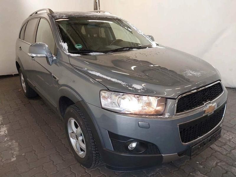 Gebraucht Chevrolet Captiva 163 PS (119 kW) 2013 Grau SUV