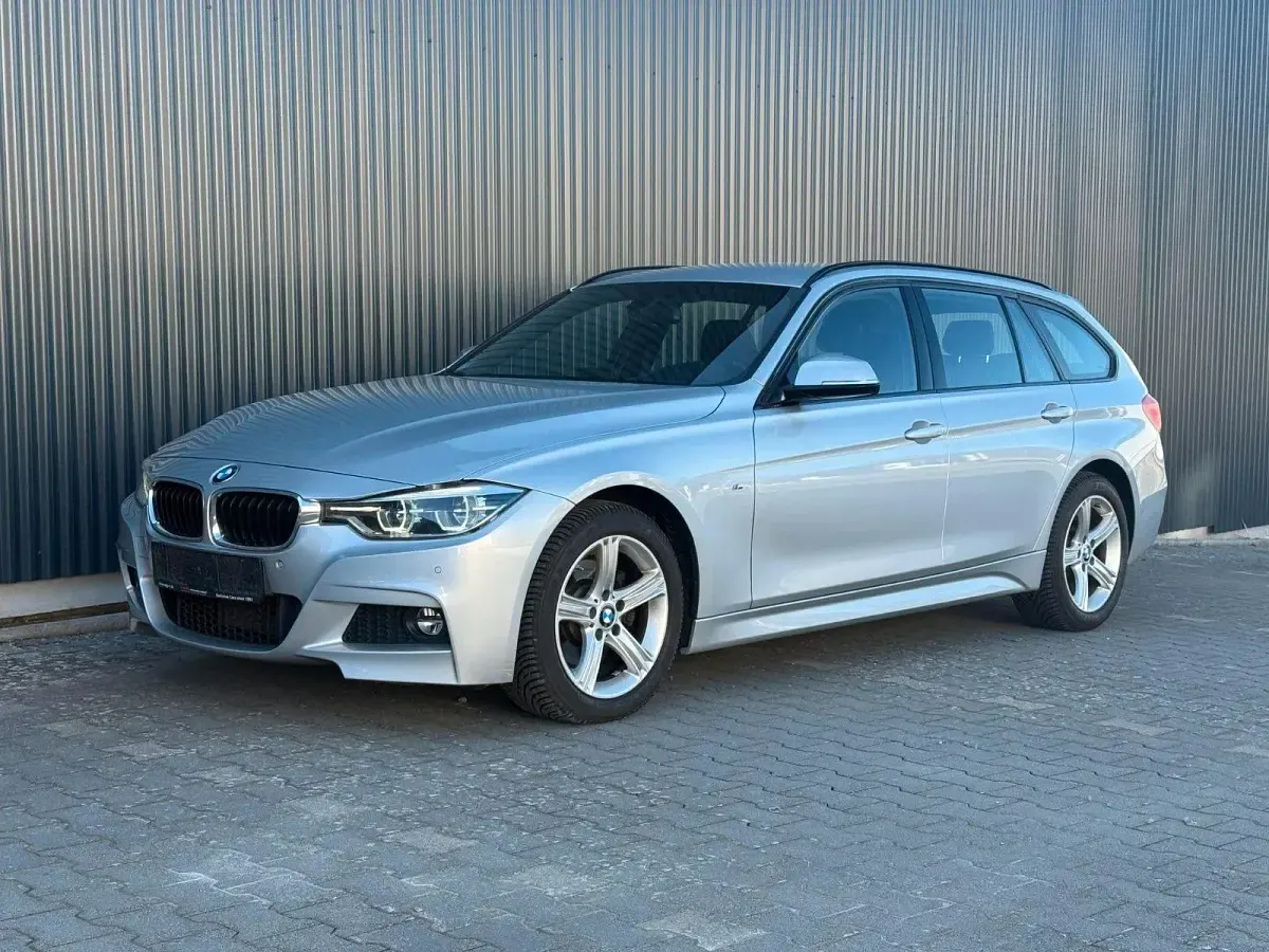 Używany BMW 330 M Sport 252 KM (185 kW) 2016 Srebrny Kombi