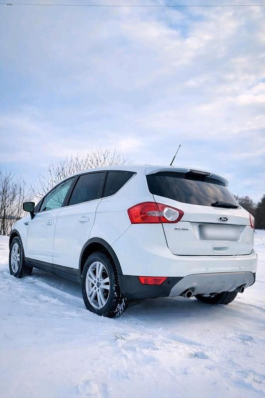 Second-hand Ford Kuga 163 CP (119 kW) 2012 Alb SUV