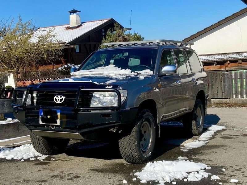 Silber Gebraucht 2006 Toyota Land Cruiser SUV | 37.000 € (Fairer Preis) - Bild 1/4