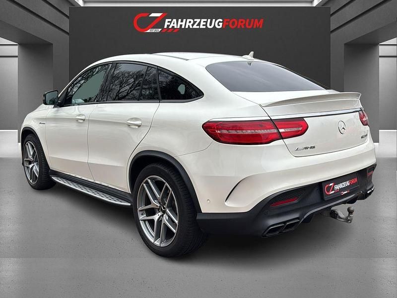 Gebraucht Mercedes GLE63 AMG AMG 557 PS (409 kW) 2018 Diamantweiss  metalliclack SUV