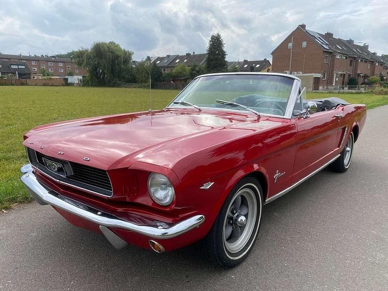 Gebraucht Ford Mustang GT 200 PS (147 kW) 1966 Rangoon red Cabrio