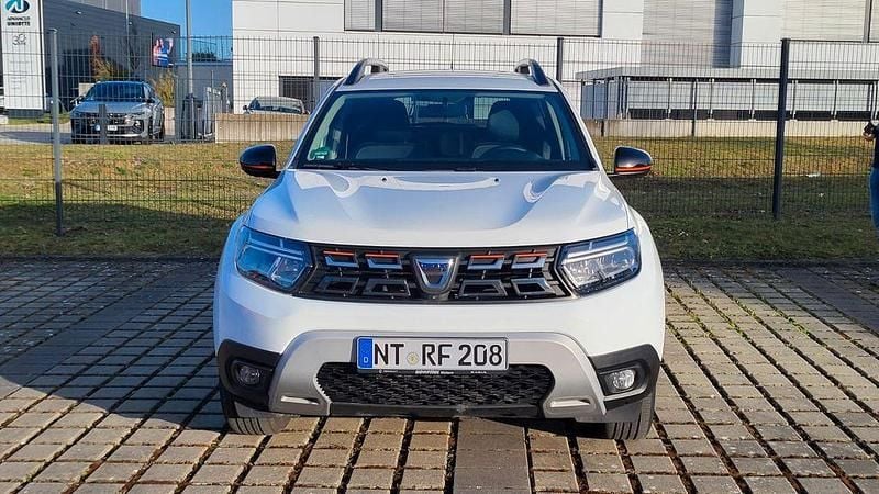 Gebraucht Dacia Duster Extreme 150 PS (110 kW) 2022 Weiß SUV