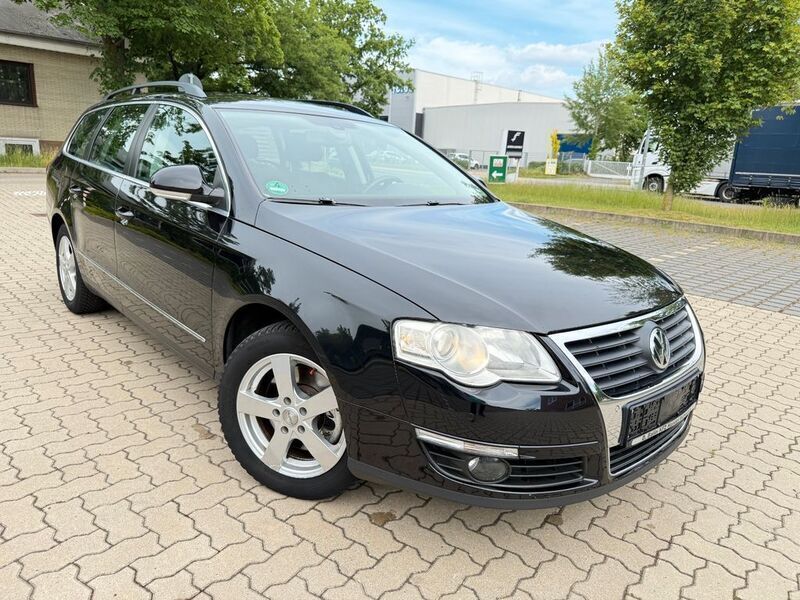Schwarz Gebraucht 2008 VW Passat Comfortline Kombi | 2.700 € (Guter Preis) - Bild 1/4