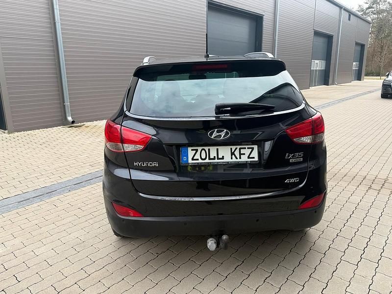 Gebraucht Hyundai ix35 184 PS (135 kW) 2010 Schwarz SUV