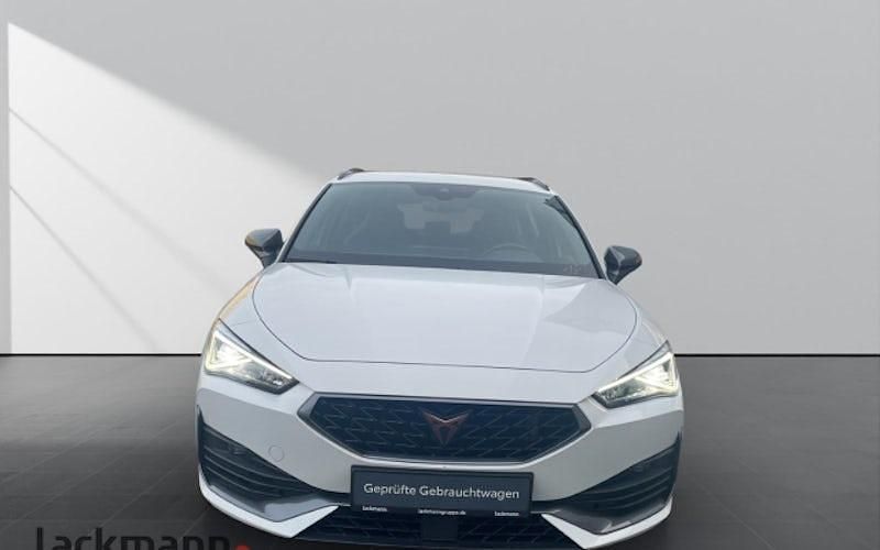 Gebraucht Cupra Leon VZ 300 PS (220 kW) 2023 Weiß Kombi