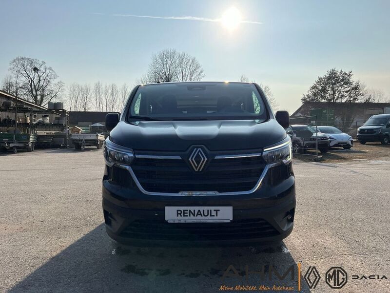 Gebraucht Renault Trafic 150 PS (110 kW) 2025 Schwarz Van / Kleinbus