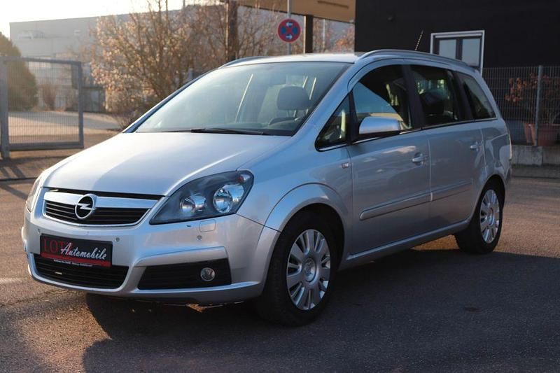 Gebraucht Opel Zafira Catch Me 150 PS (110 kW) 2007 Silber Van / Kleinbus