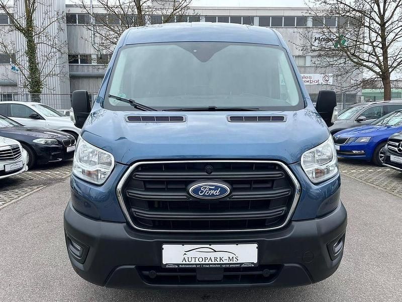 Gebraucht Ford Transit Trend 131 PS (96 kW) 2020 Blau Van / Kleinbus