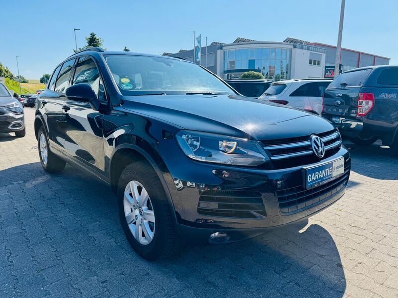 Schwarz Gebraucht 2011 VW Touareg SUV | 14.970 € (Fairer Preis) - Bild 1/4