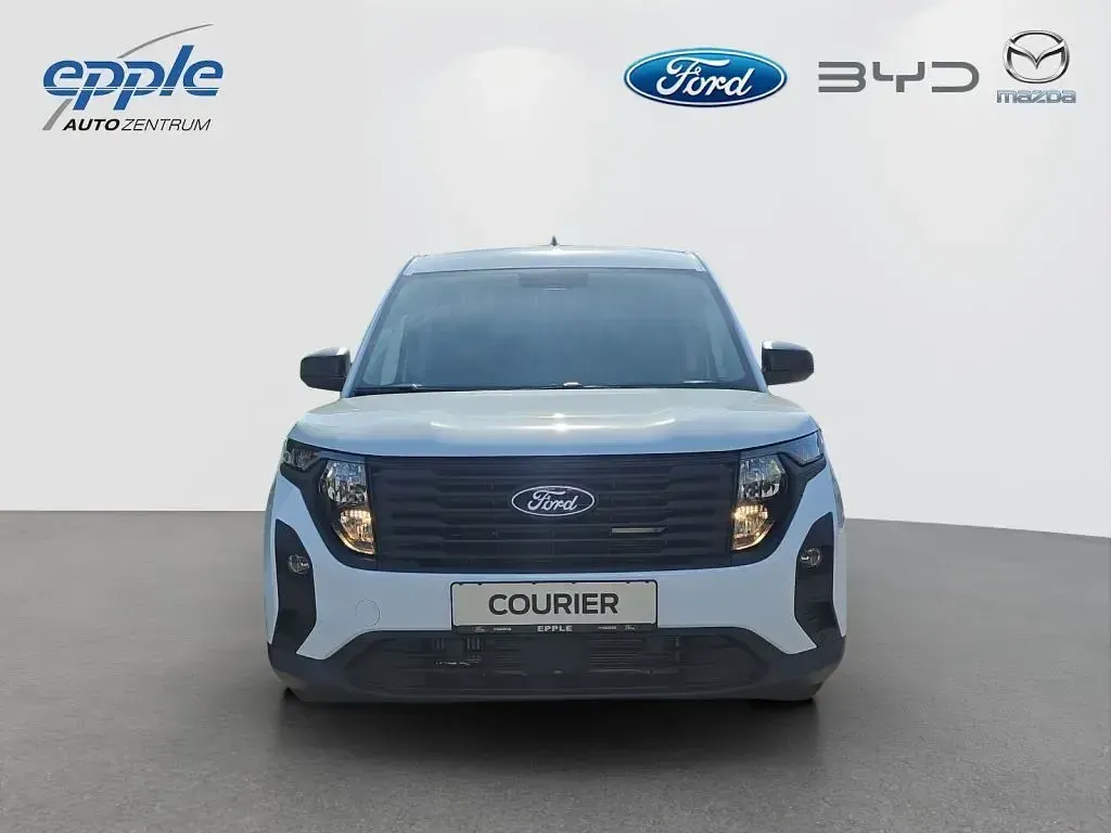 Gebraucht Ford Courier Trend 101 PS (74 kW) 2026 Weiß Van / Kleinbus