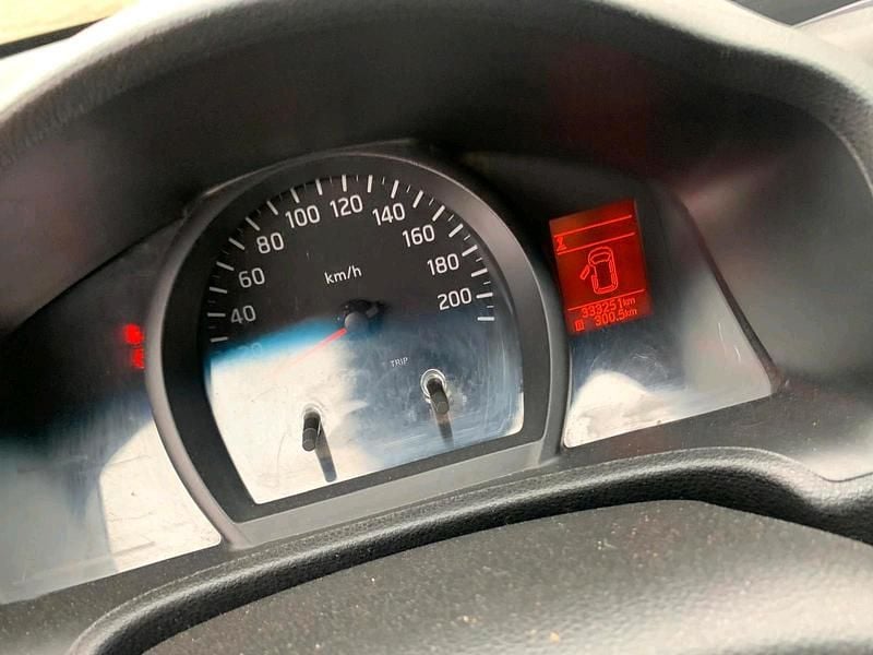 Gebraucht Nissan NV200 90 PS (66 kW) 2011 Weiß Van / Kleinbus