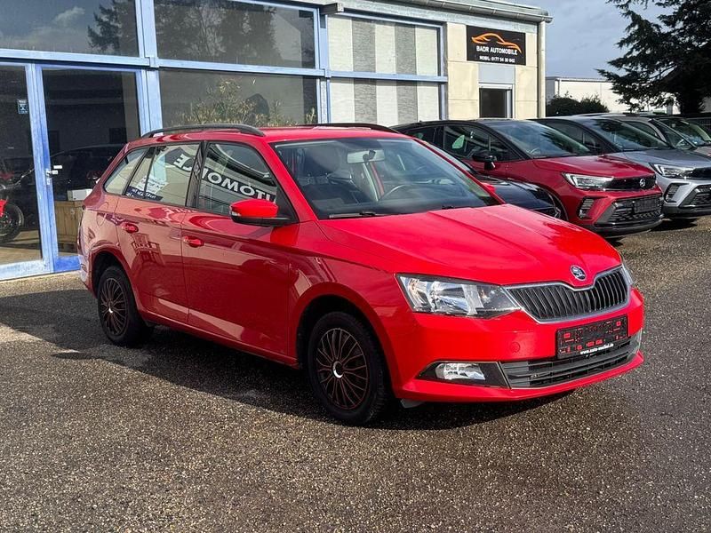 Gebraucht Skoda Fabia Ambition 95 PS (69 kW) 2018 Rot Kombi