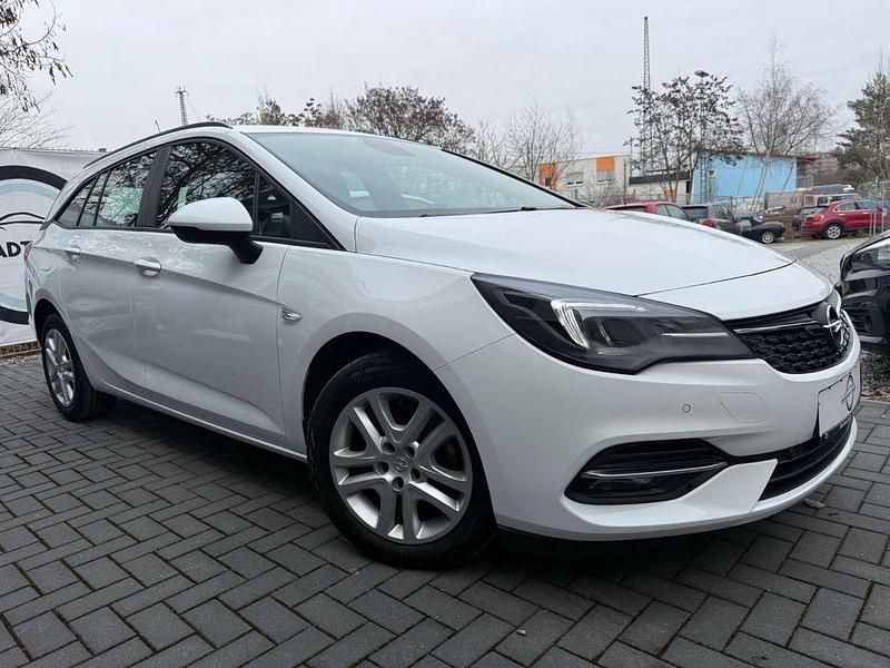 Gebraucht Opel Astra Edition 105 PS (77 kW) 2021 Weiß Kombi