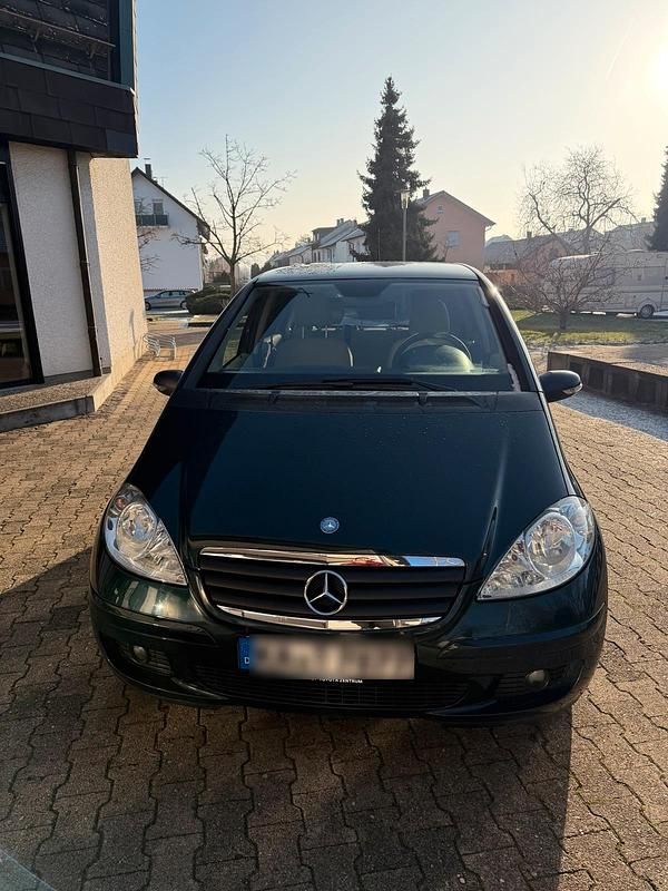 Grün Gebraucht 2006 Mercedes A150 Limousine | 3.700 € (Fairer Preis) - Bild 1/4