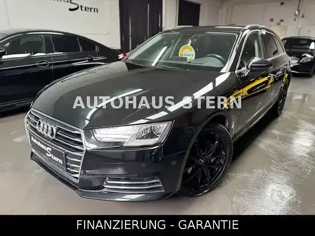 Gebraucht Audi A4 Sport 218 PS (160 kW) 2017 Mythosschwarz (metallic) Kombi