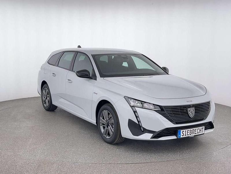Neu Peugeot 308 SW Style 145 PS (106 kW) 2025 Weiß Kombi