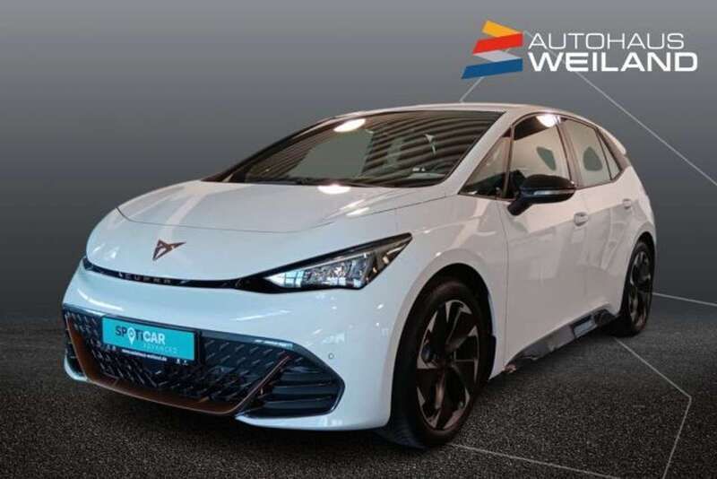 Eisweiß Gebraucht 2023 Cupra Born Kleinwagen | 28.410 € (Fairer Preis) - Bild 1/4