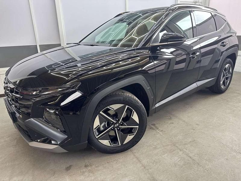 Abyss black a2b Neu 2025 Hyundai Tucson Premium SUV | 33.990 € (Guter Preis) - Bild 1/4
