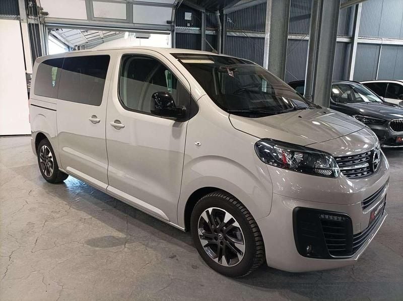 Sand grau Gebraucht 2022 Opel Zafira Life Edition Van | 36.770 € (Superpreis) - Bild 1/4