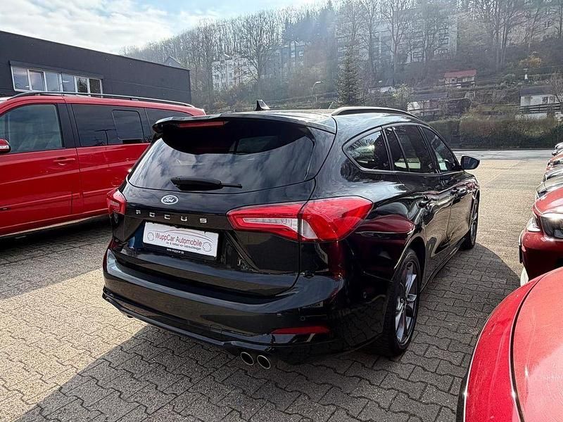 Gebraucht Ford Focus ST-Line 150 PS (110 kW) 2019 Schwarz Limousine