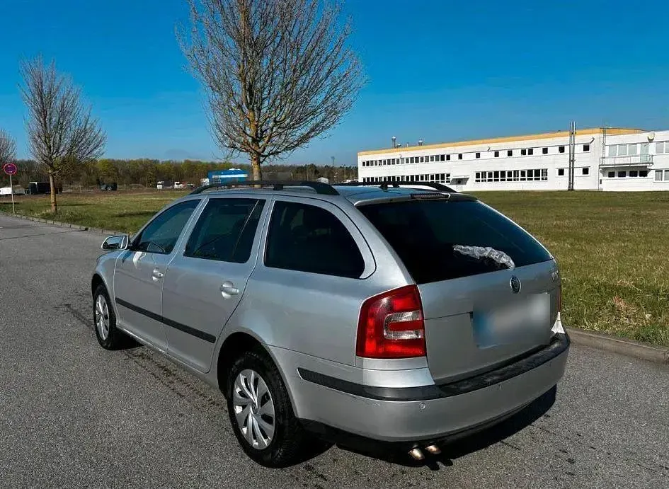 Gebraucht Skoda Octavia 140 PS (102 kW) 2007 Silber Kombi