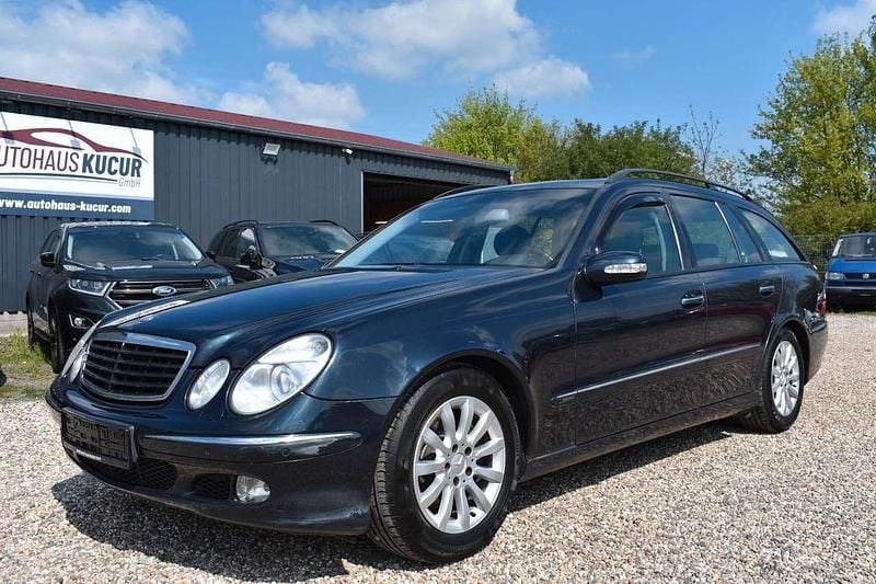 Gebraucht Mercedes E320 Elegance 204 PS (150 kW) 2004 Blau Kombi