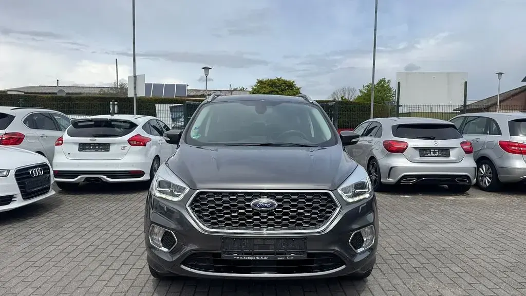 Gebraucht Ford Kuga Vignale 150 PS (110 kW) 2017 Grau SUV