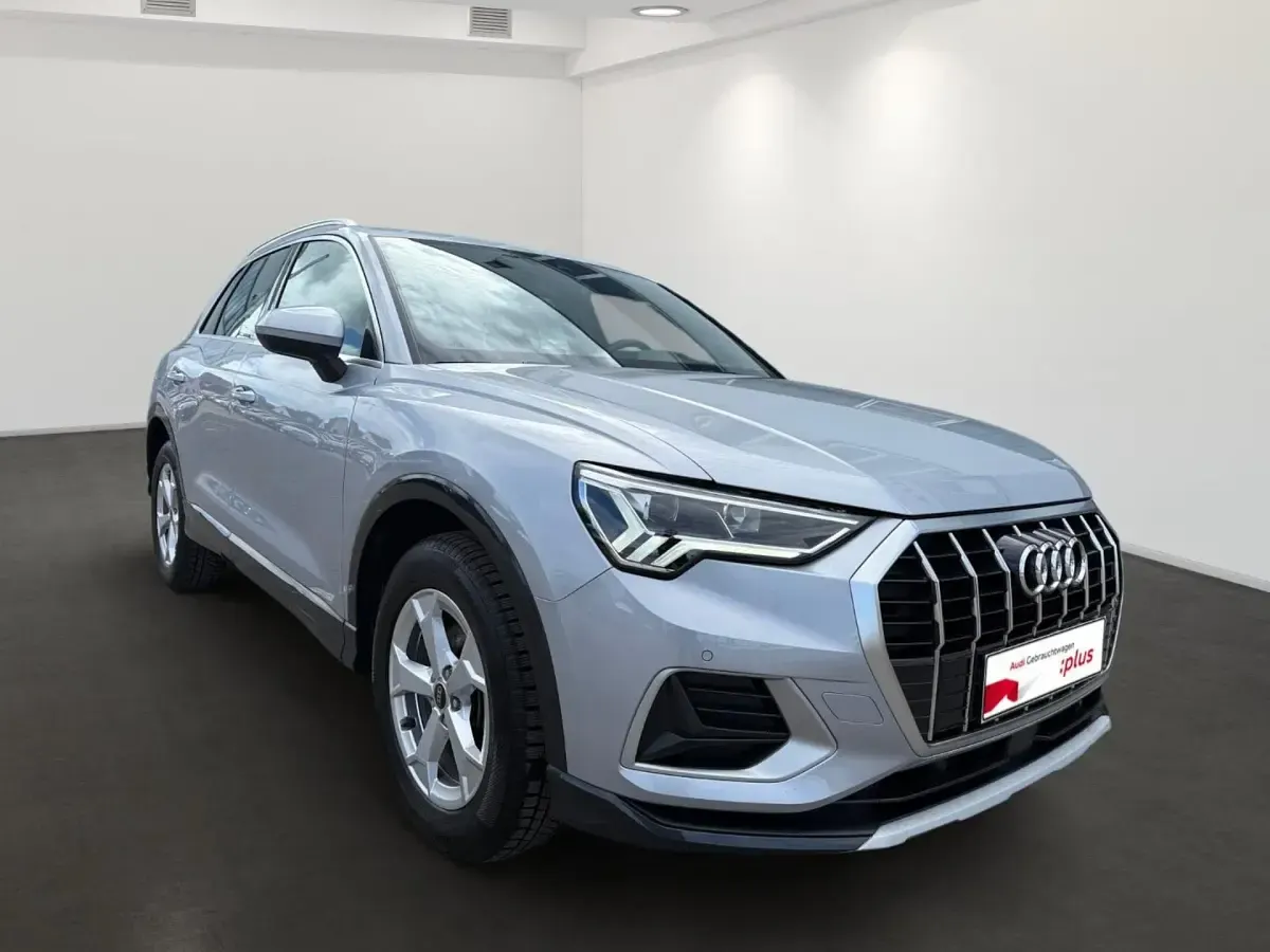 Gebraucht Audi Q3 Advanced Plus 150 PS (110 kW) 2022 Silber SUV