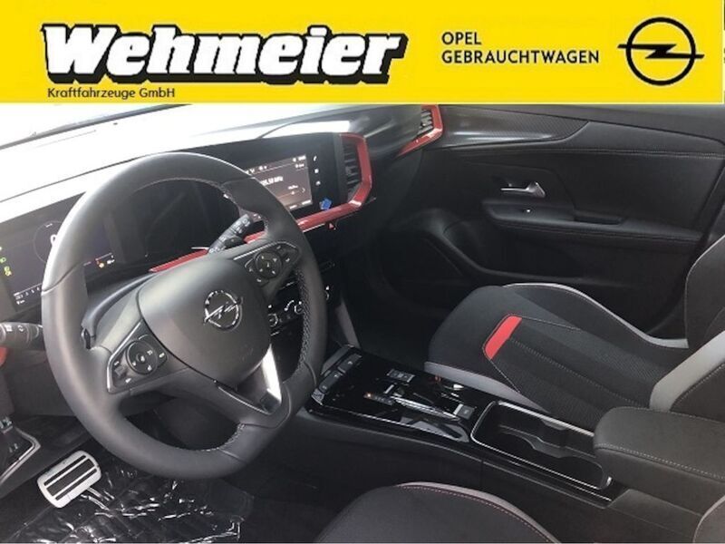Gebraucht Opel Mokka-e 100 kW (136 PS) 2023 Jadeweiss SUV