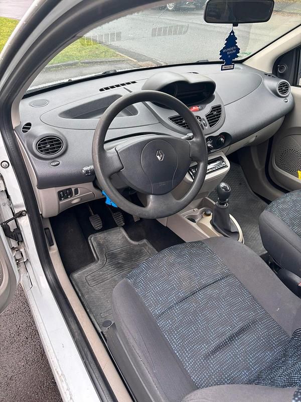 Usata Renault Twingo 75 CV (55 kW) 2009 Utilitaria