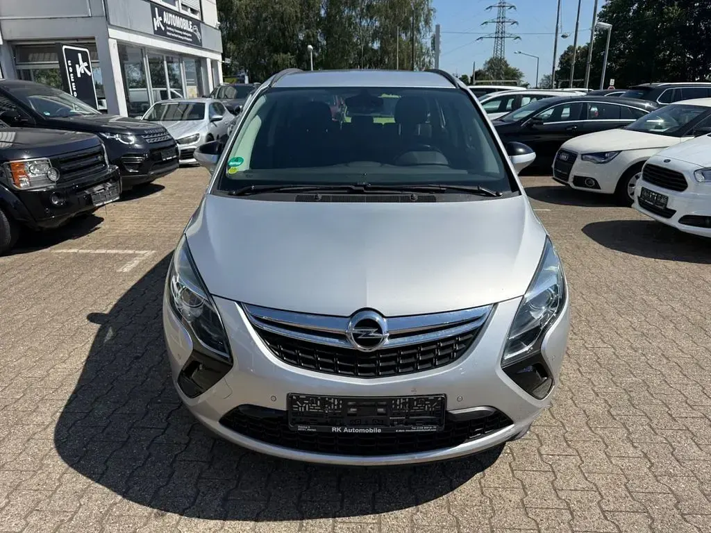 Gebraucht Opel Zafira Tourer Edition 140 PS (102 kW) 2012 Silber Van / Kleinbus