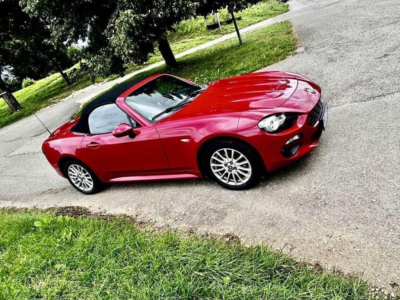 Gebraucht 2019 Fiat 124 Spider Lusso Cabrio | 19.500 € (Fairer Preis) - Bild 1/4