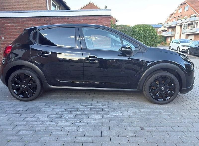 Gebraucht Citroën C3 PureTech 82 PS (60 kW) 2017 Schwarz Kleinwagen