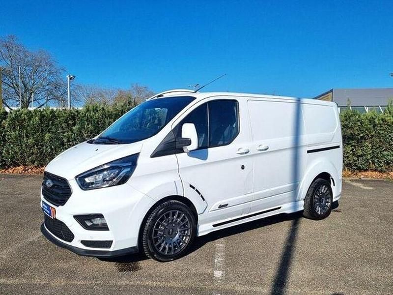 Gebraucht Ford Transit Custom 185 PS (136 kW) 2021 Frostweiß Van / Kleinbus
