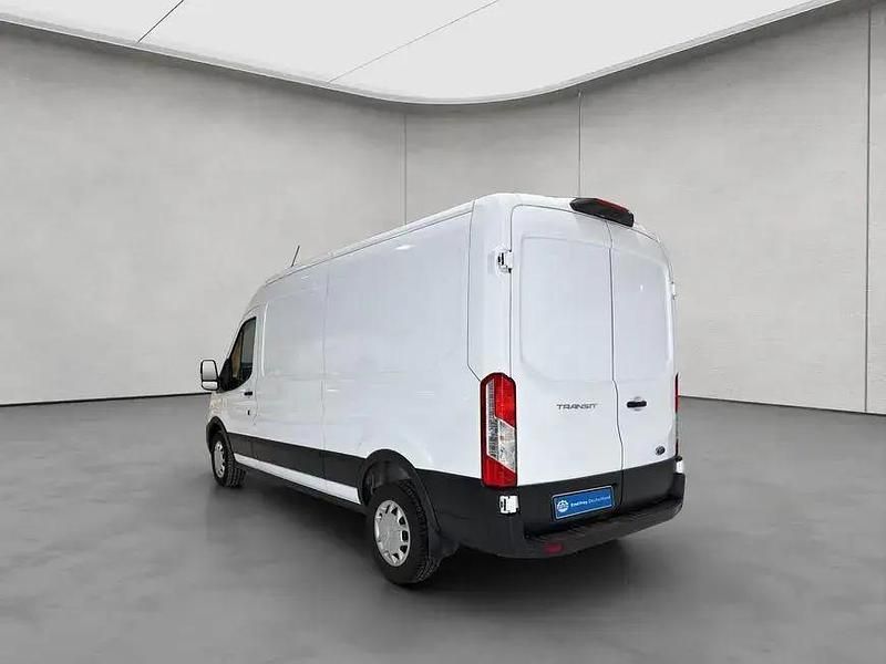 Gebraucht Ford Transit Trend 131 PS (96 kW) 2023 Weiß Pickup