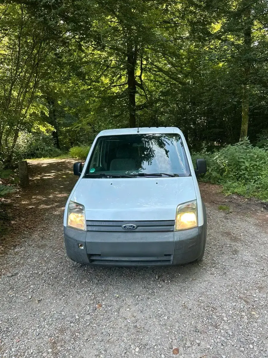 Gebraucht Ford Tourneo Connect 90 PS (66 kW) 2008 Weiß Van / Kleinbus