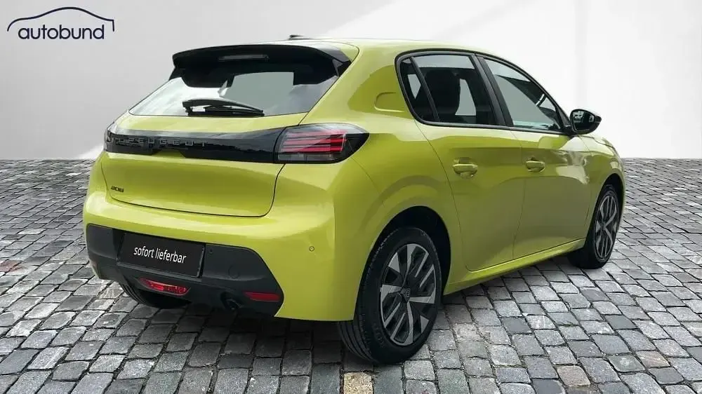 Neu Peugeot 208 Style 101 PS (74 kW) 2026 Gelb Kleinwagen
