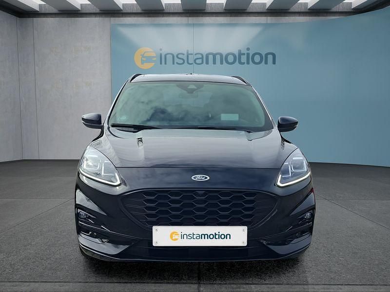 Gebraucht Ford Kuga 190 PS (139 kW) 2023 Schwarz SUV