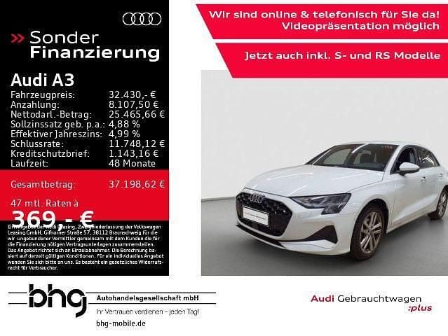 Gletscherweiß metallic Gebraucht 2025 Audi A3 Sportback Advanced Limousine | 32.430 € (Guter Preis) - Bild 1/4